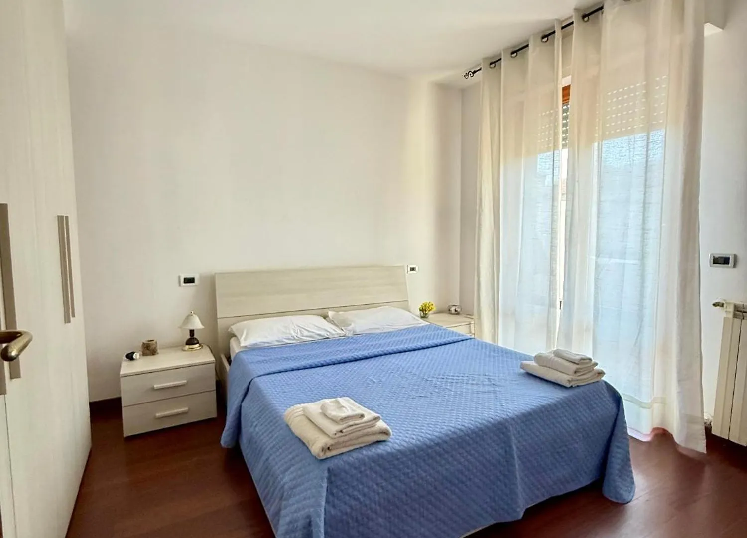 Sogno Di Mezza Estate Rooms E Apartments