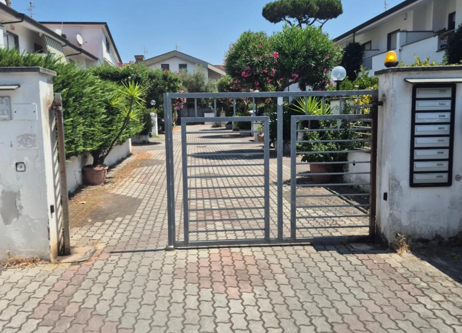 Sogno Di Mezza Estate Rooms E Apartments